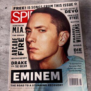 SPIN Magazine August 2010 - Eminem, M.I.A., Arcade Fire